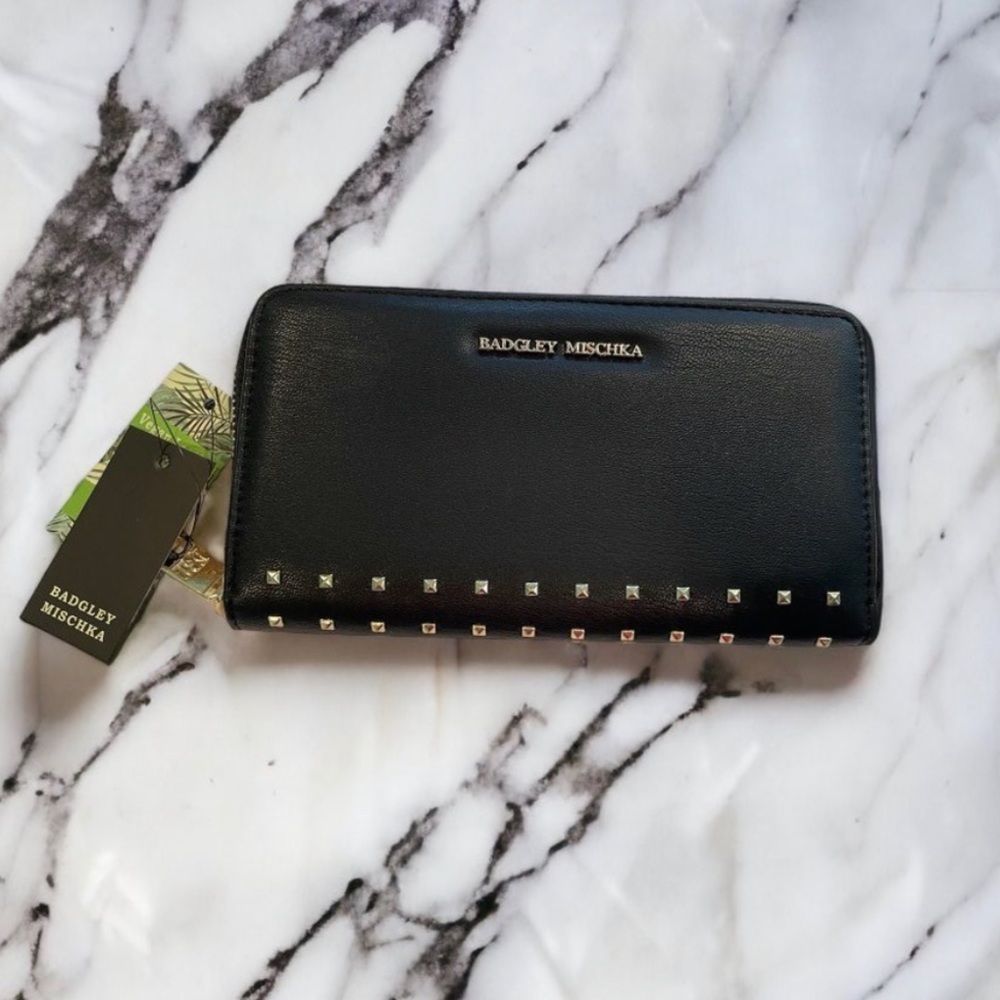 BADGLEY MISCHKA Square Studs Long Wallet With Logo Hardware